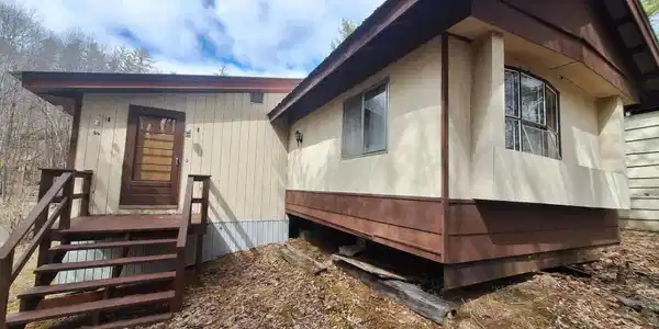 34 Harris Point