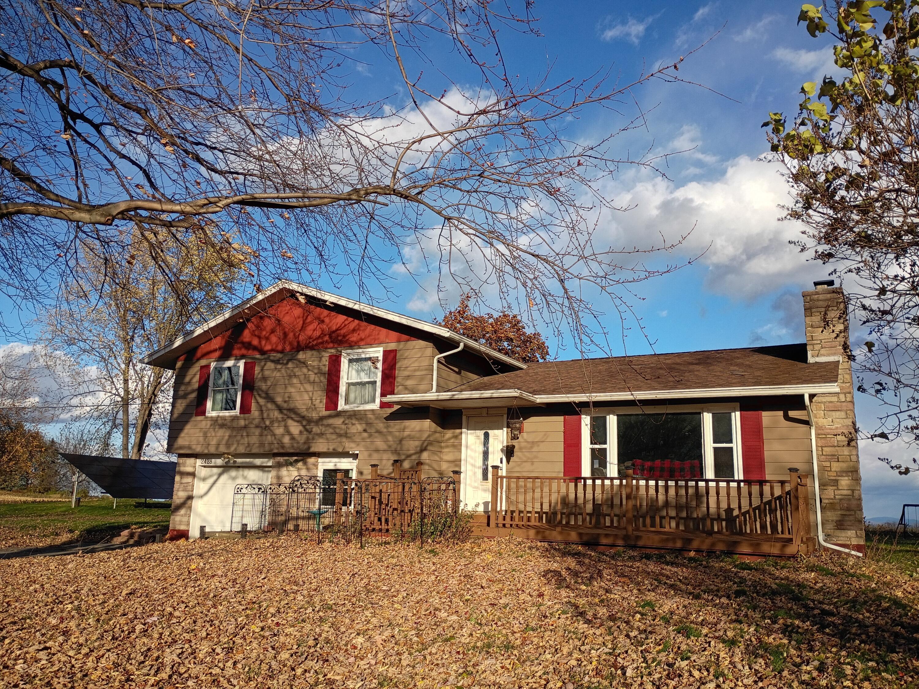 Image 1: 2428 Rte. 22 ext. front 2