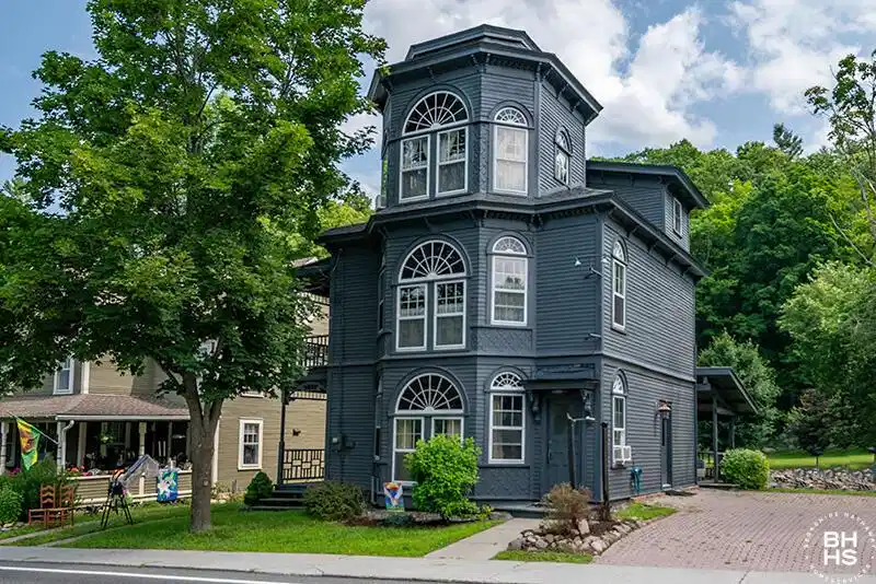 Image 1: TheCastleInKeene_Exterior_R