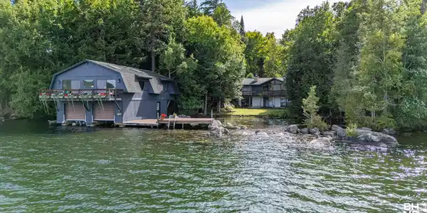 63 Camp Way