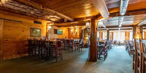 Image 4: WF_Lodge_Bar_2