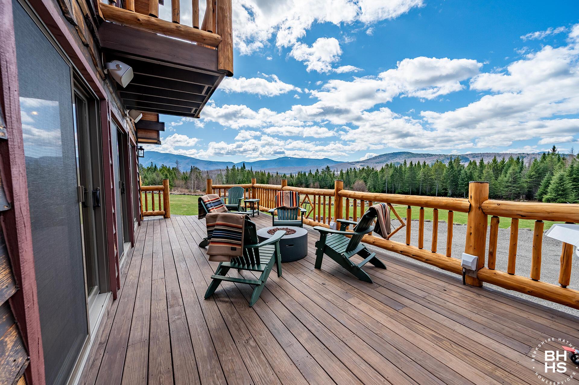 Image 4: LakePlacidHomeOnCoyote_Deck_Mtns