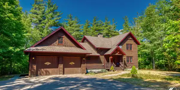 33 Pine Ridge