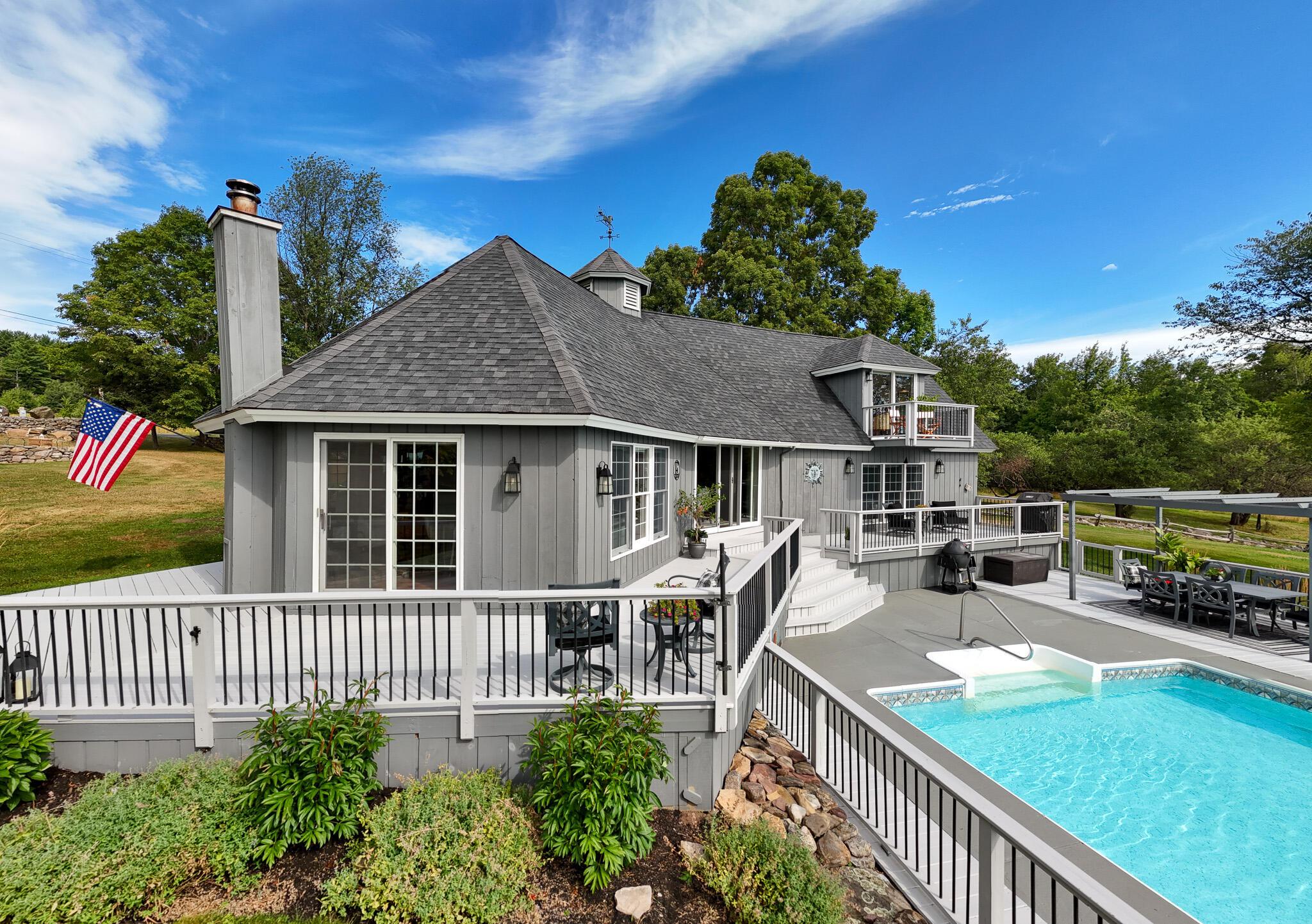 Image 1: DJI_20250819100933_0666_D