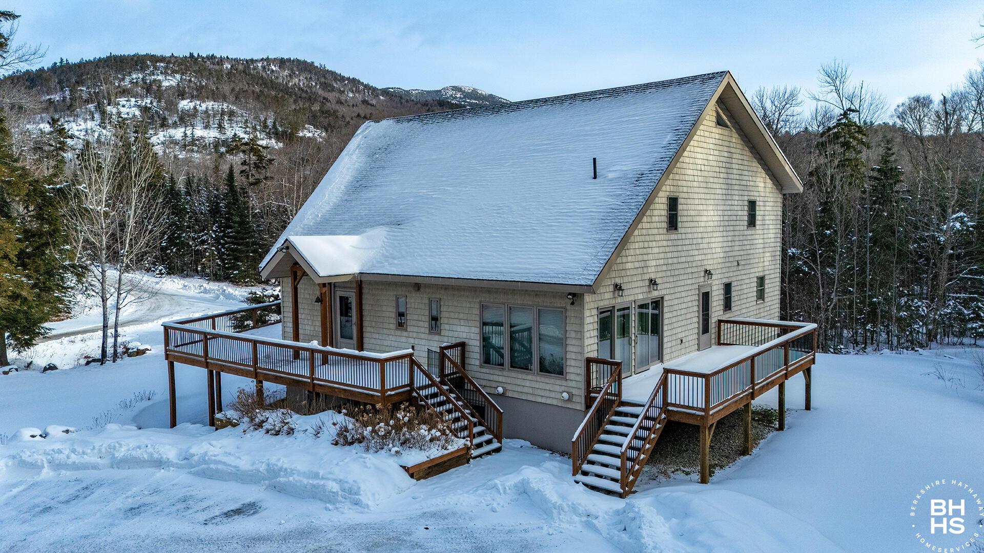 Image 4: KeeneChaletOn9N_A_Exterior_Back