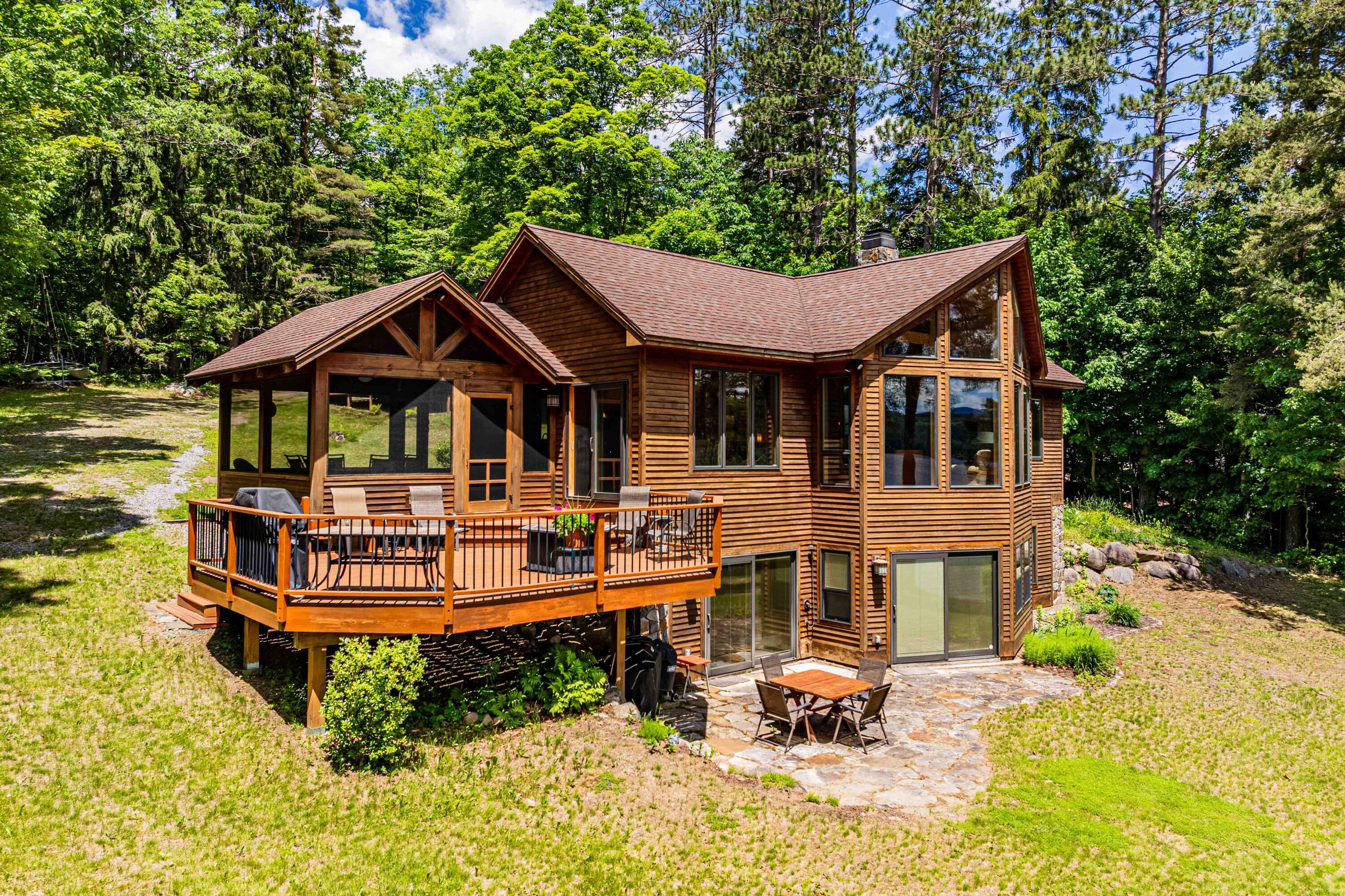 Image 3: Main cabin and covered porch