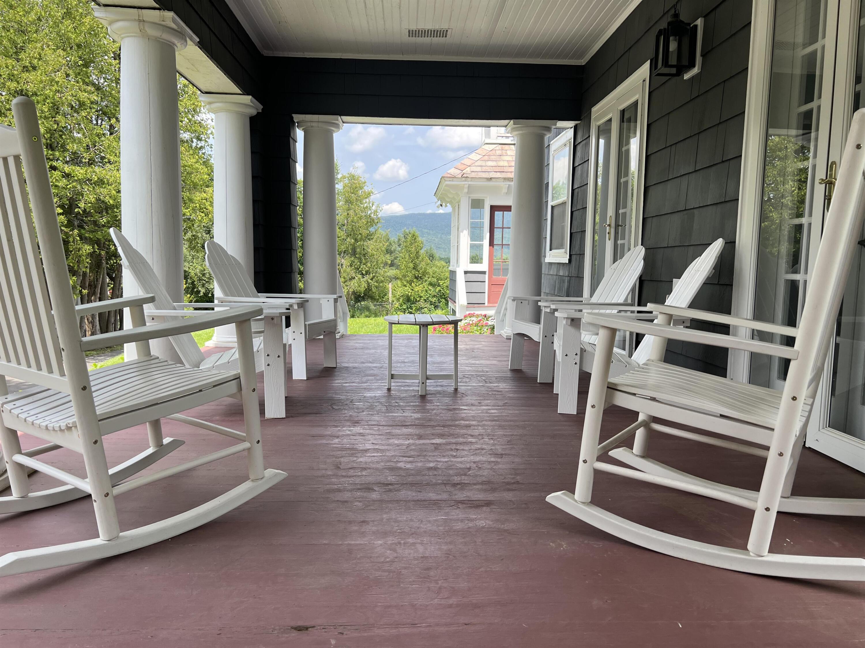 Image 2: CoveredPorch