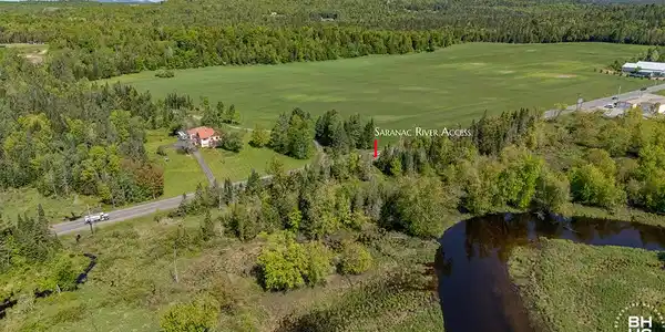 Image 2: FarmhouseInBloomingdale_A_Property_Saran