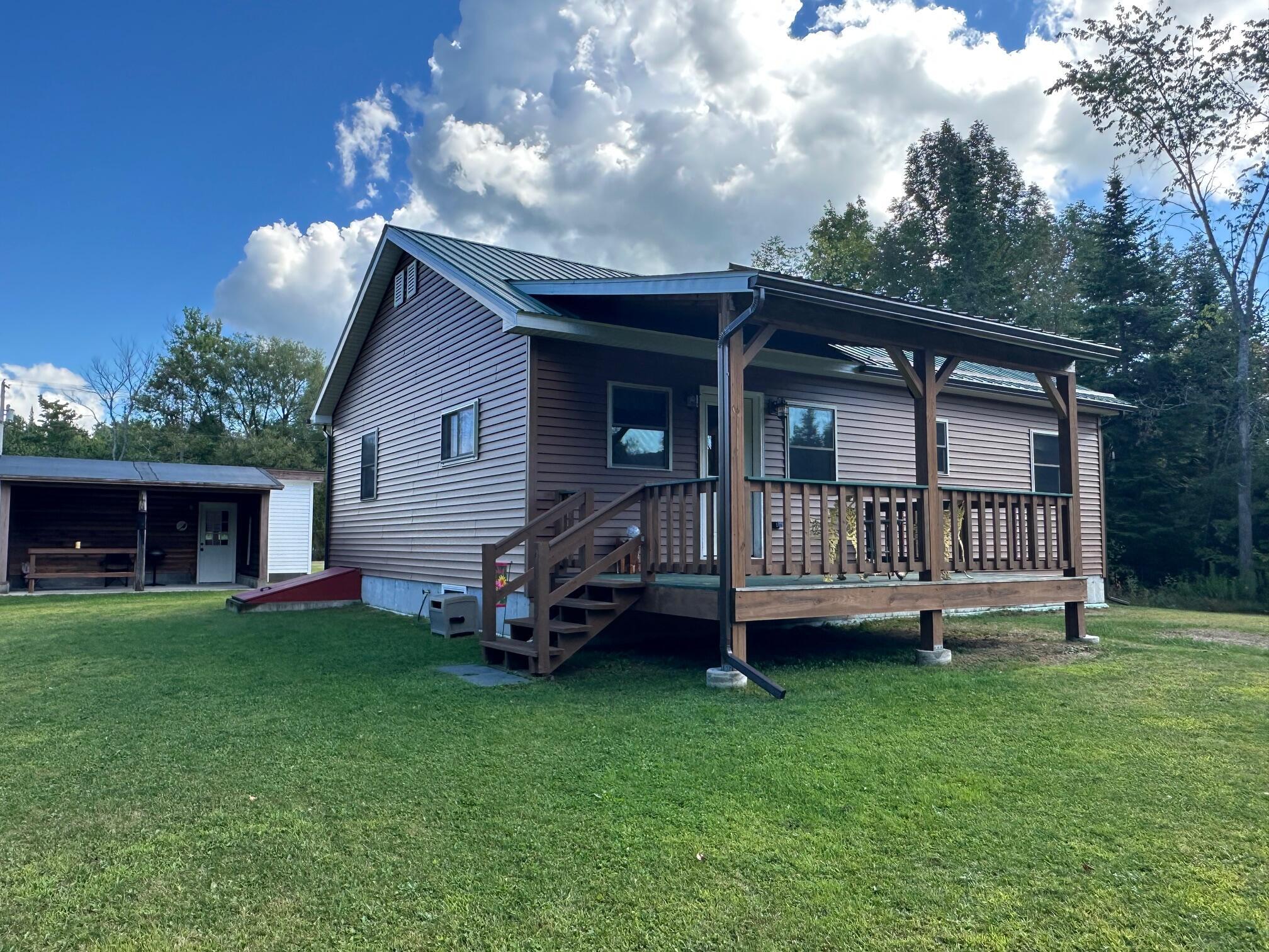 Image 3: 1875 Rt 374 back