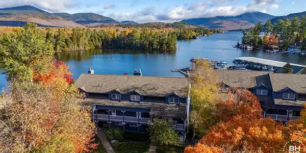 36 Waters Edge Way