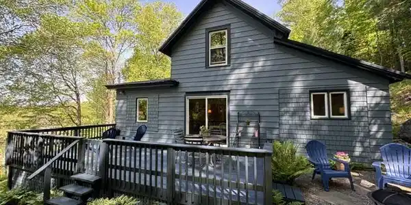 74 Old Lake Colby