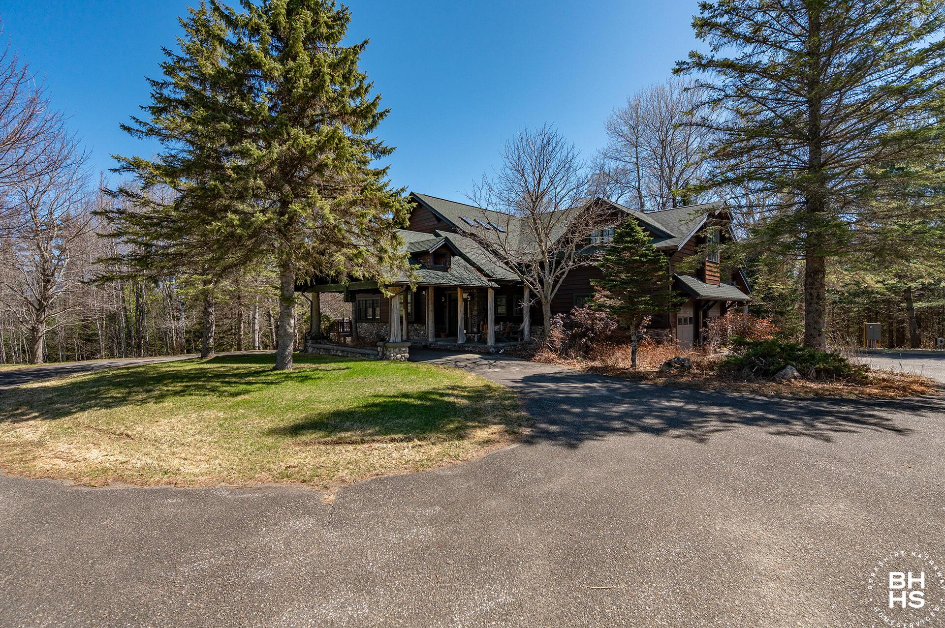 Image 1: AdirondackHomeOnJohnBrownRd_Exterior