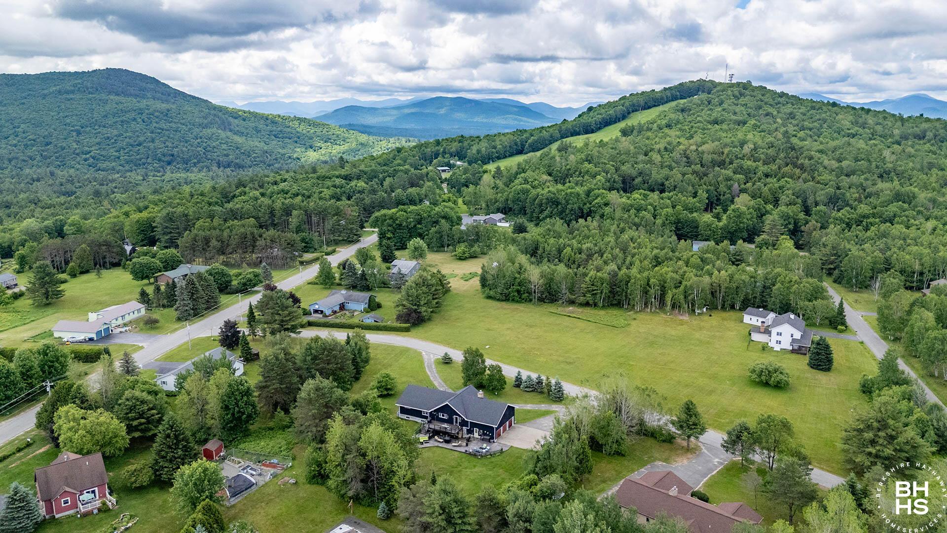 Image 3: 13MeadowRdSL_A_Property_MtPisgah