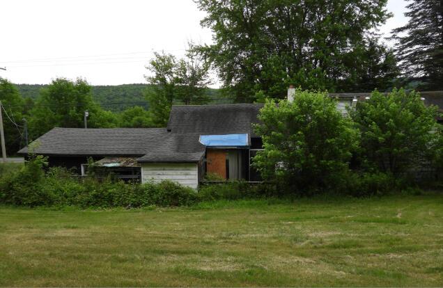 Image 4: Back House