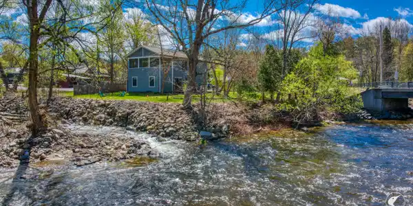 Image 2: DJI_20260507114750_0214_D