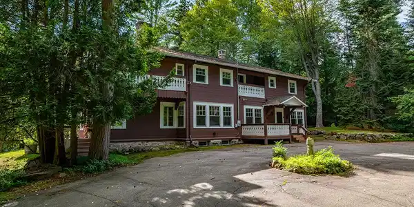 66 Cobble Hill