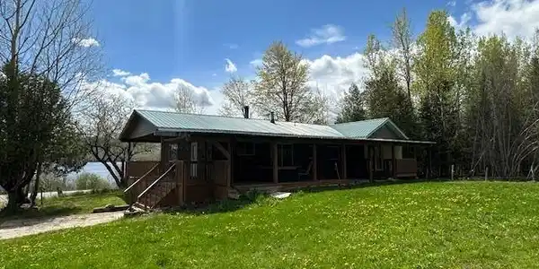 2842 Rte 374