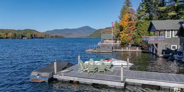 Image 3: AdirondackHomeOnLP_Fall_A_Dock_Whiteface