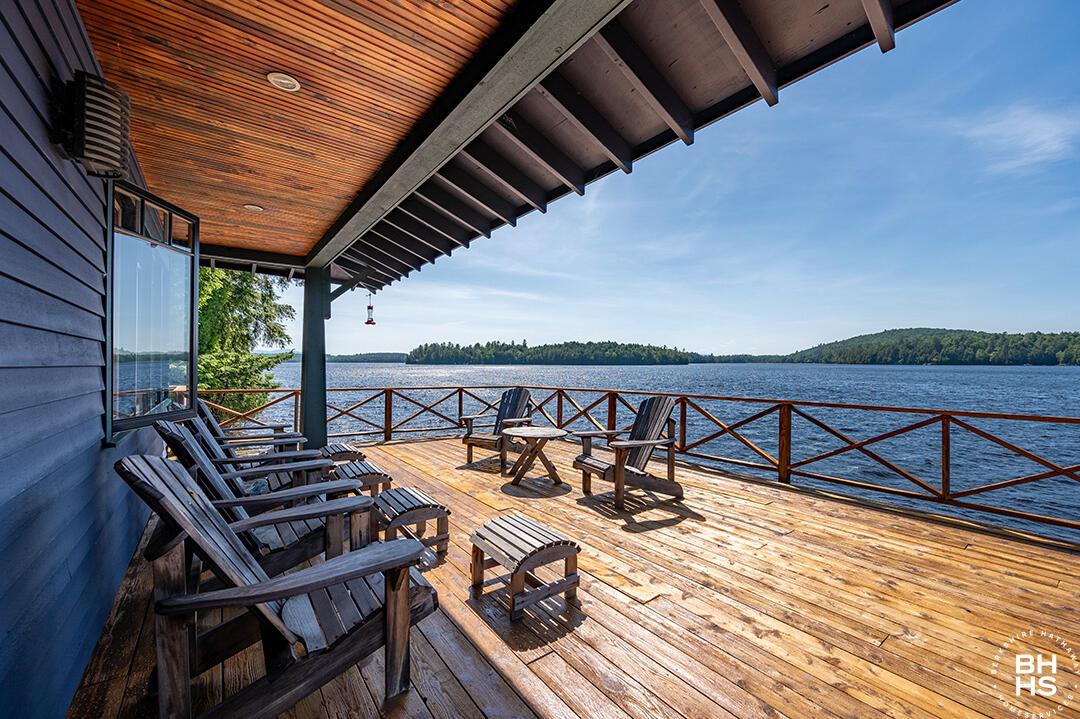 Image 2: AdkCompoundOnUpperSaranac