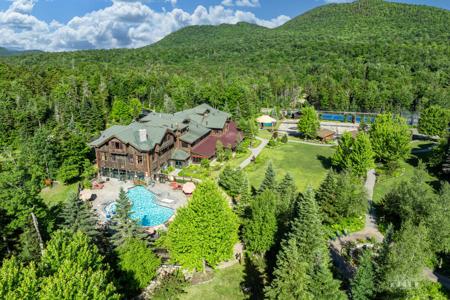 7 Whiteface Inn Ln