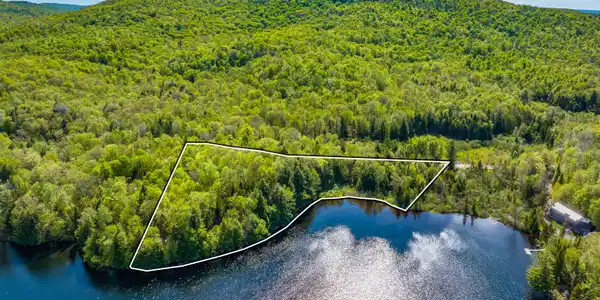49 Gull Pond