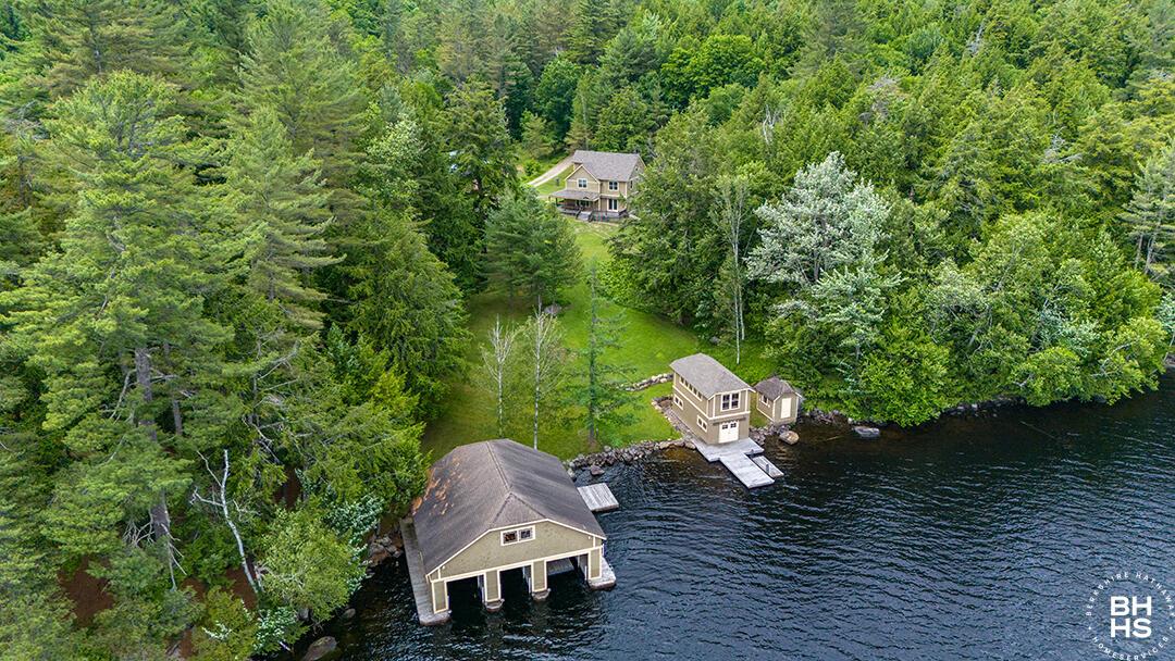 Image 2: HistoricHomeOnLowerSaranacLake_A_BH_GH_H