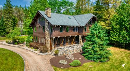 32 Cobble Hill