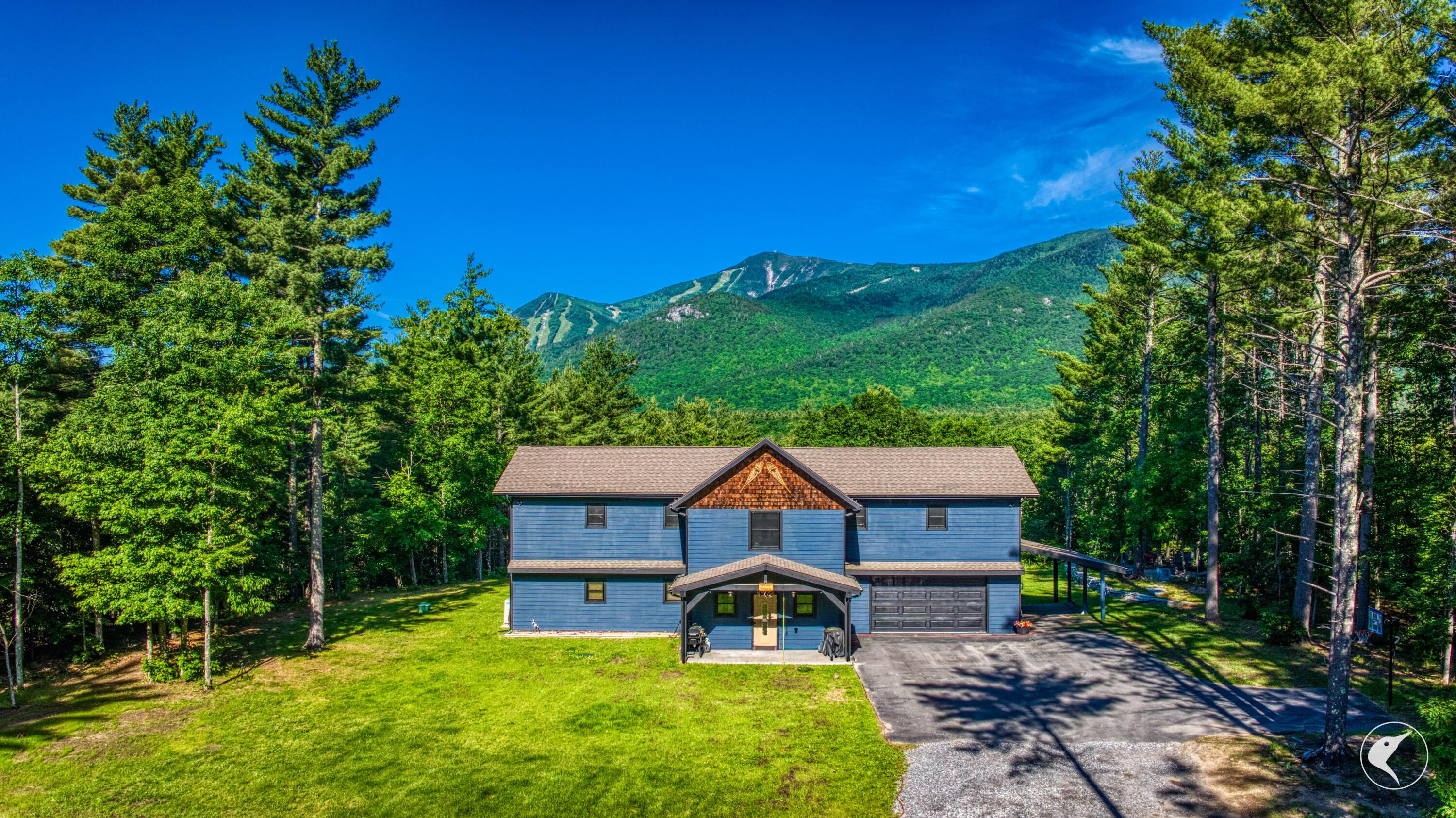 Image 3: Driveway View