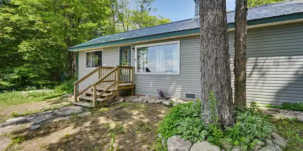 Image 3: 23_Home and Land for Sale at 6 Sax Way,