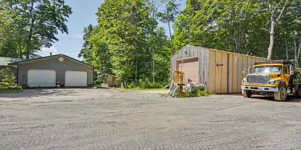 Image 4: 02_Home and Land for Sale at 6 Sax Way,