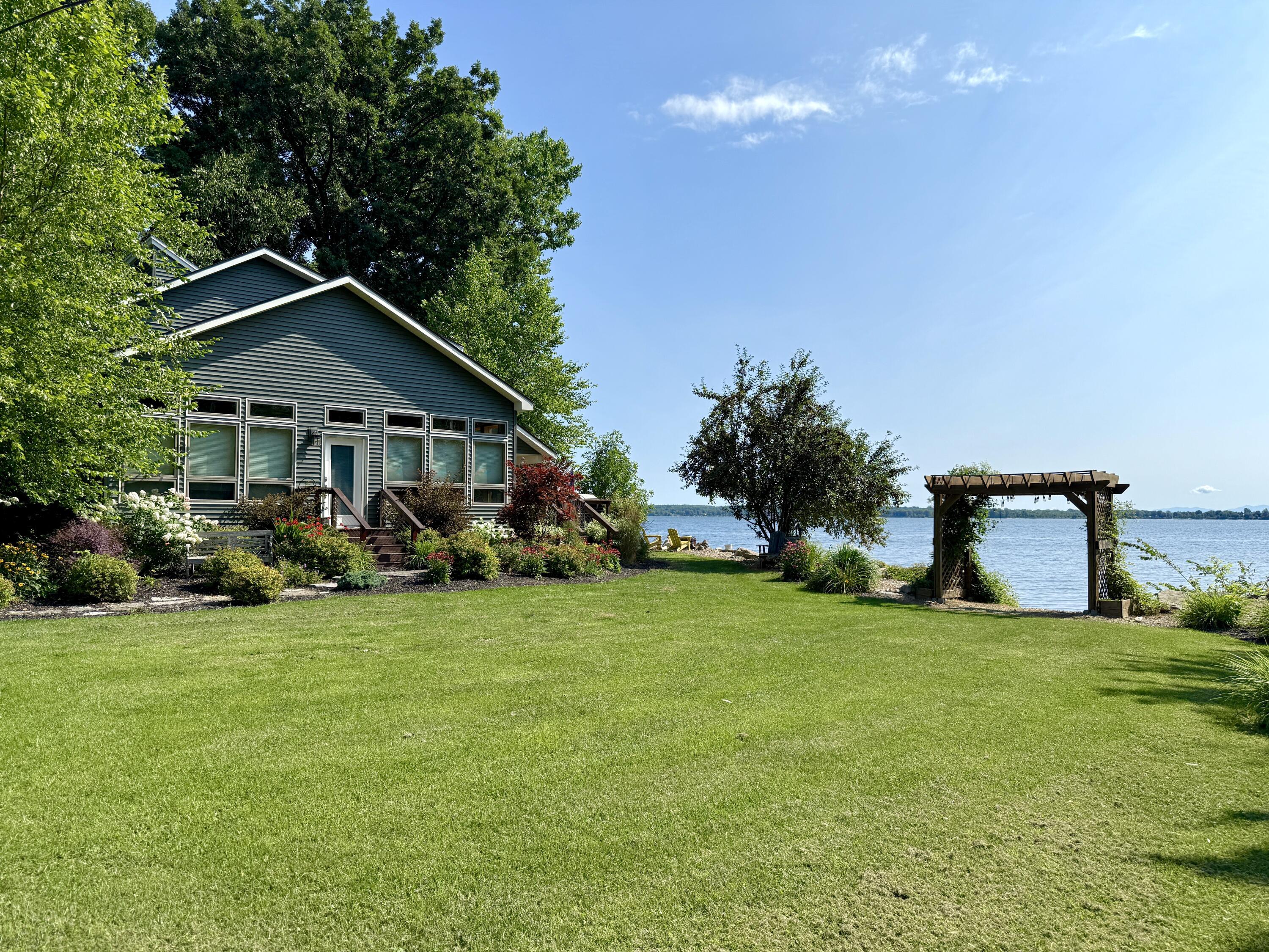 Image 1: Main View