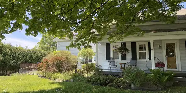 1001 Highland