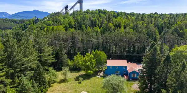 Image 4: 5468 Cascade Rd LP-21