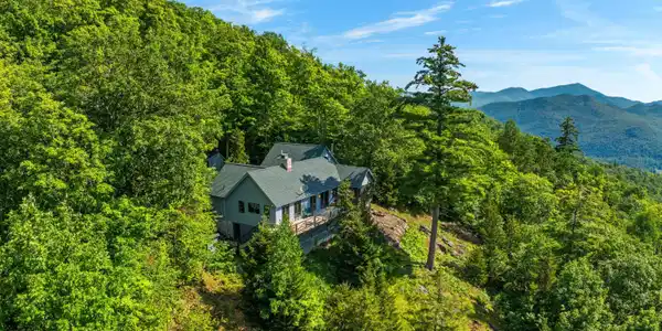 27 Rugged Ridge