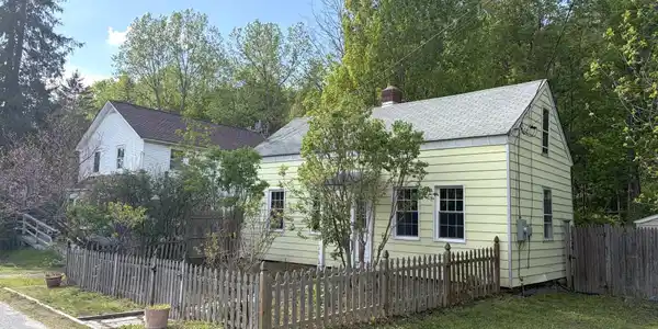 161 Main St