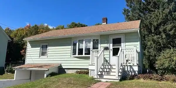 10 Stevens St