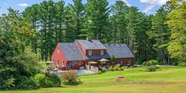 Image 3: Screen - 21 Stone House Rd Canaan NY 120