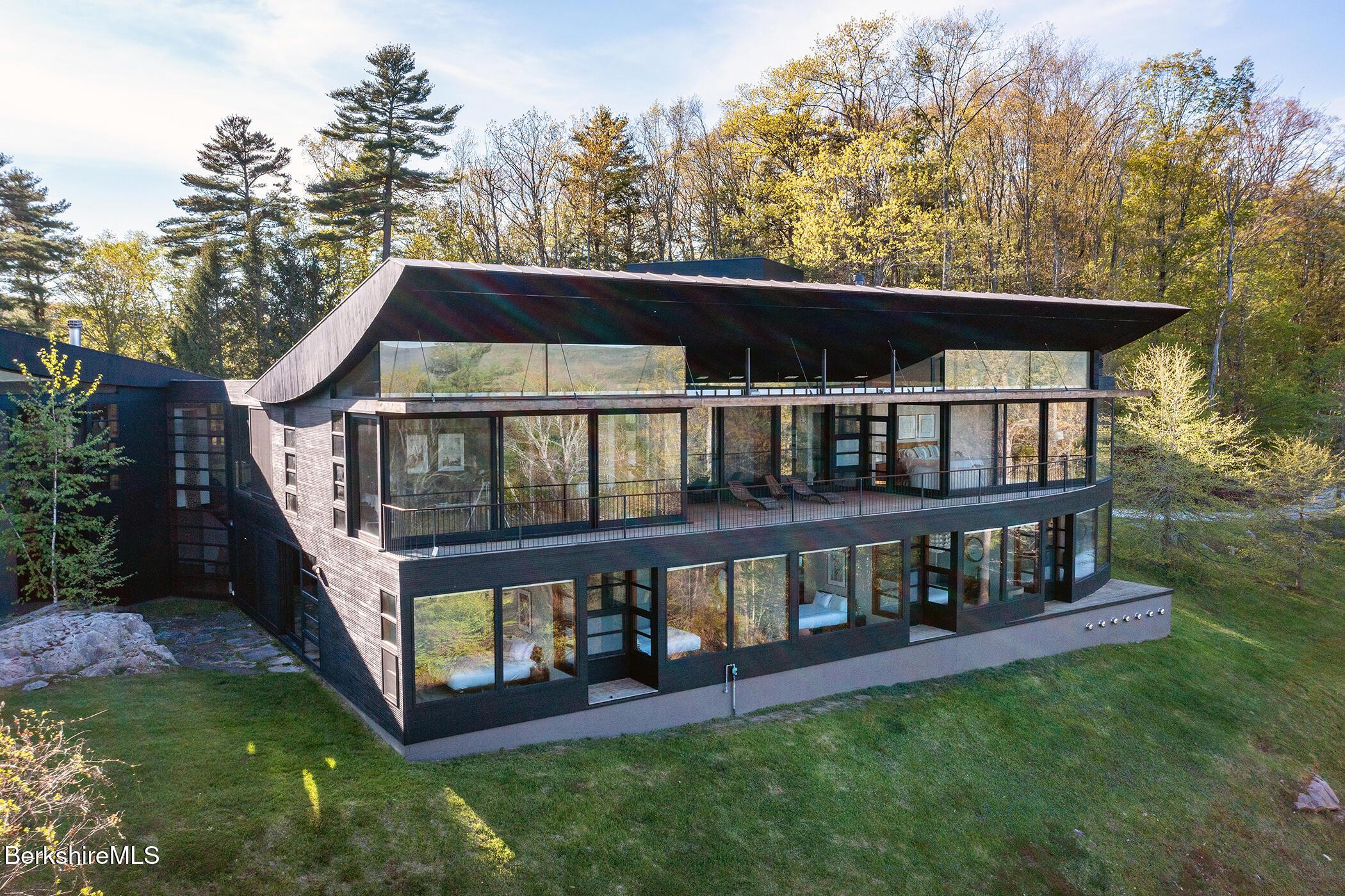 Image 3: Main House
