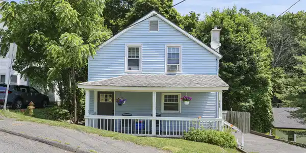 Image 2: Exterior Front