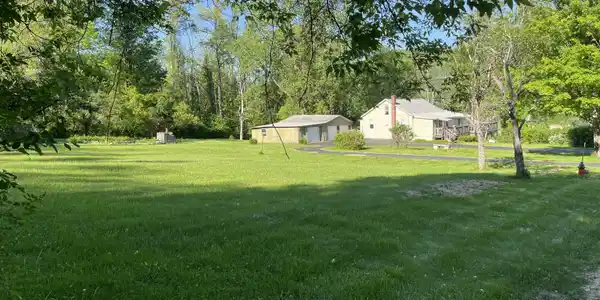 Image 4: Side A