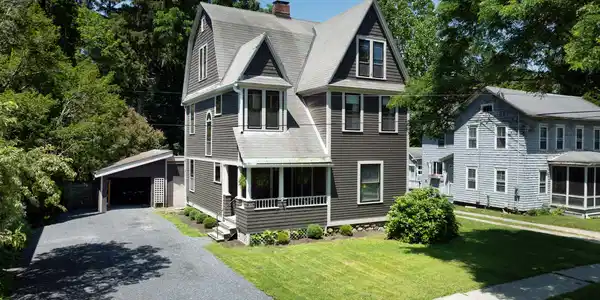 53 Cole Ave