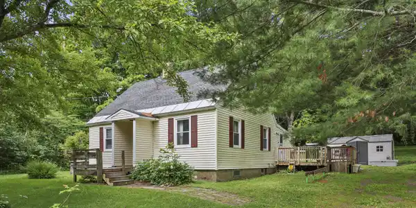 Image 3: Exterior Front