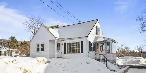 34 Anthony St