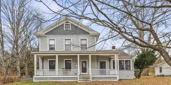 772 Hoosac Rd North