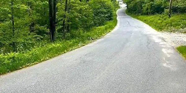 Moore's Rd