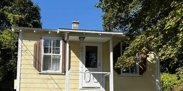 36 Beacon Ave