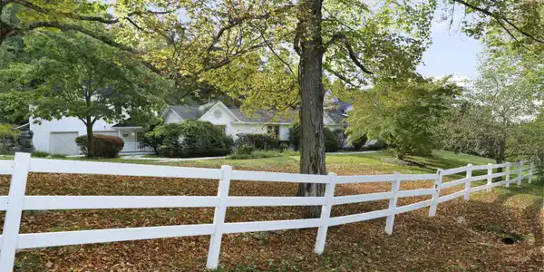 248 East Rd