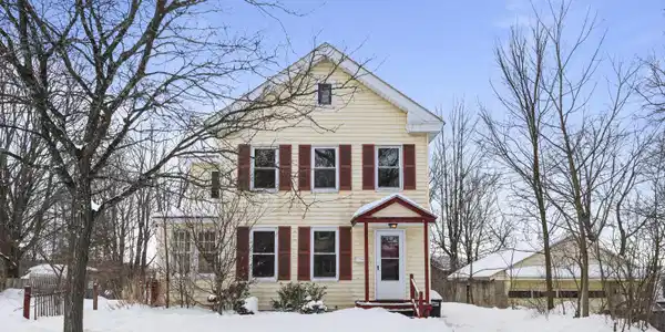 71 Weller Ave