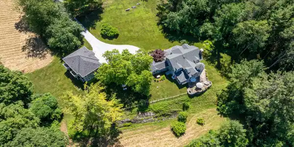 176 West Center Rd