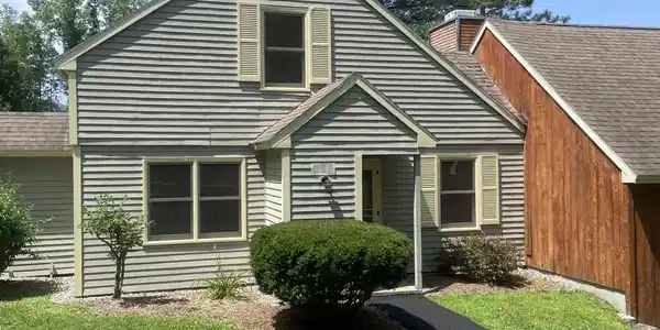 11 Corey Rd